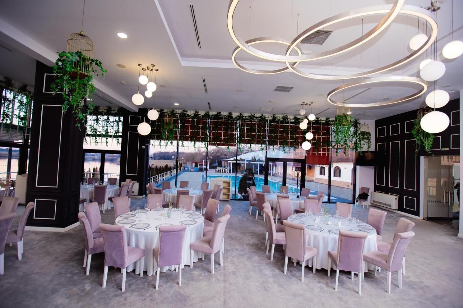 Hotel Evergreen 아마라 외부 사진