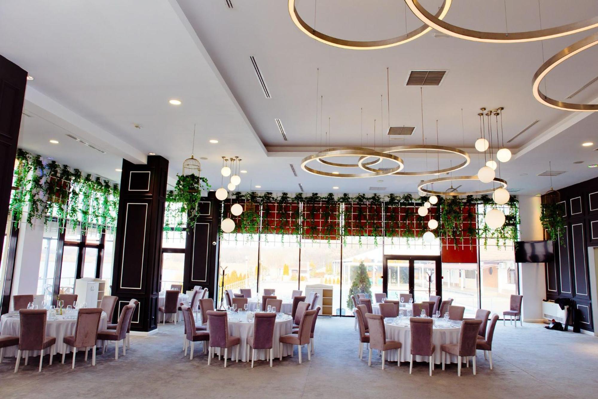 Hotel Evergreen 아마라 외부 사진