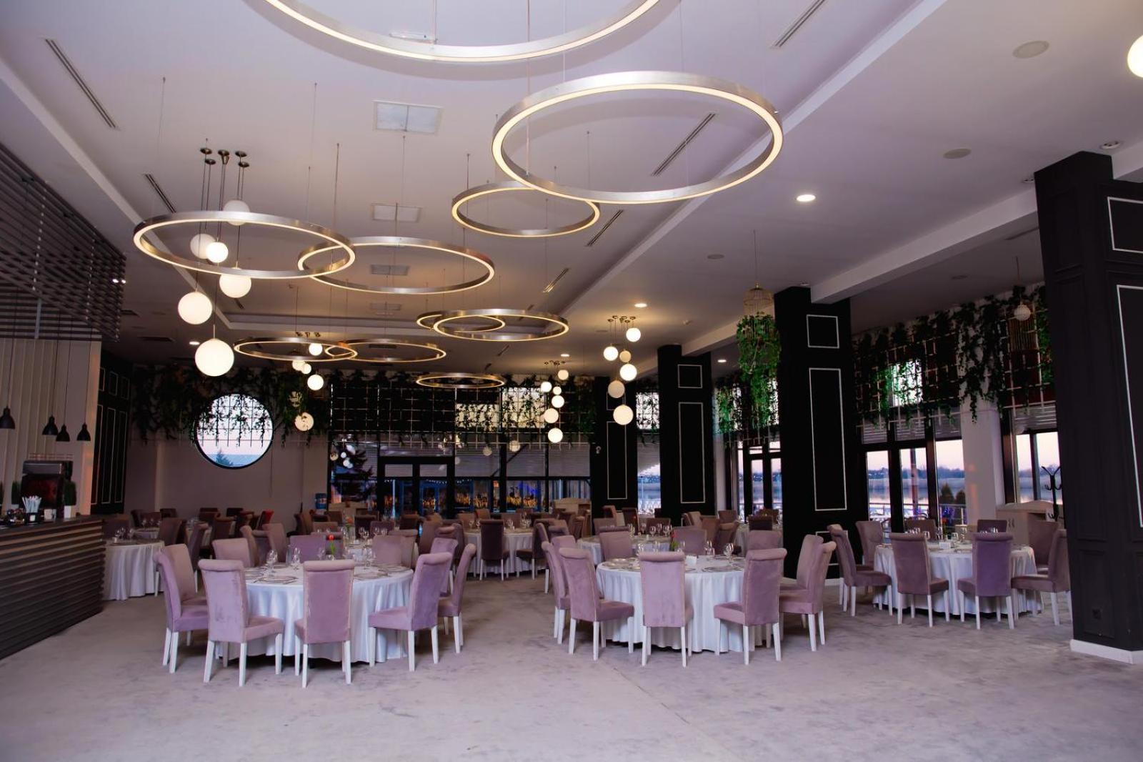Hotel Evergreen 아마라 외부 사진